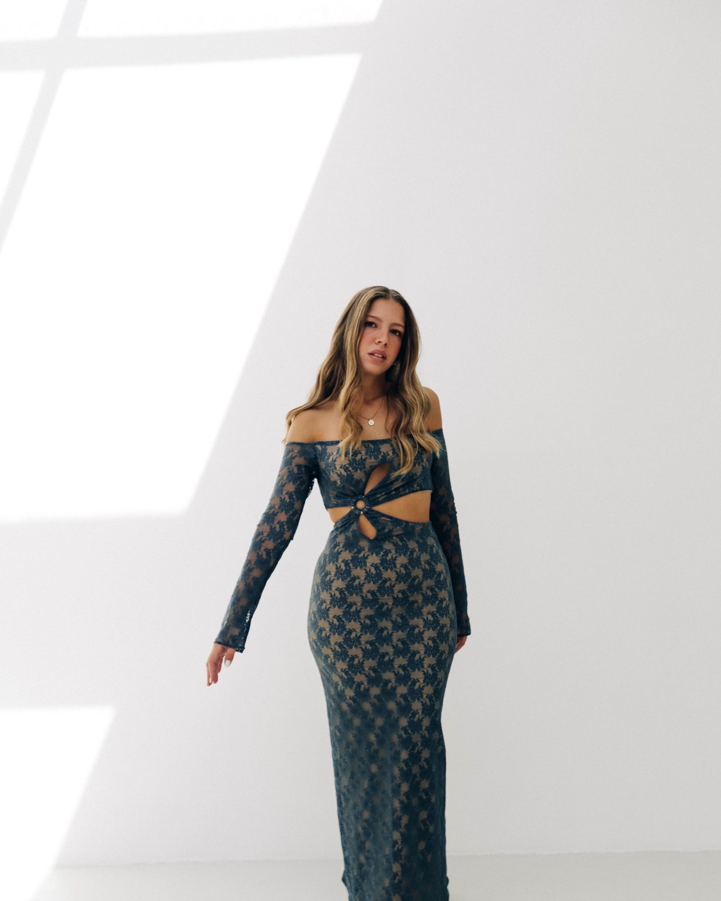 Matilda Kleid Spitze V4