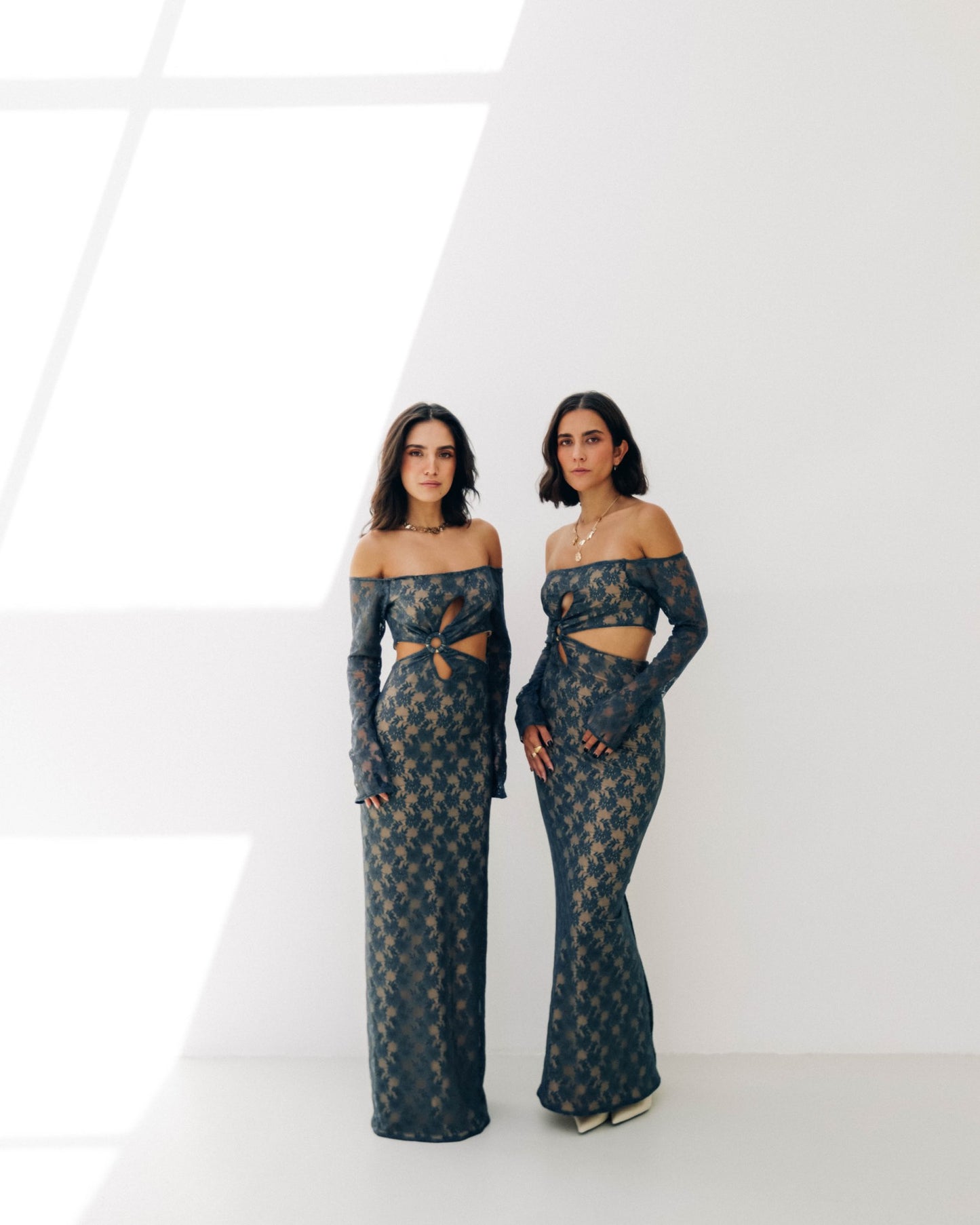 Matilda Kleid Spitze V4